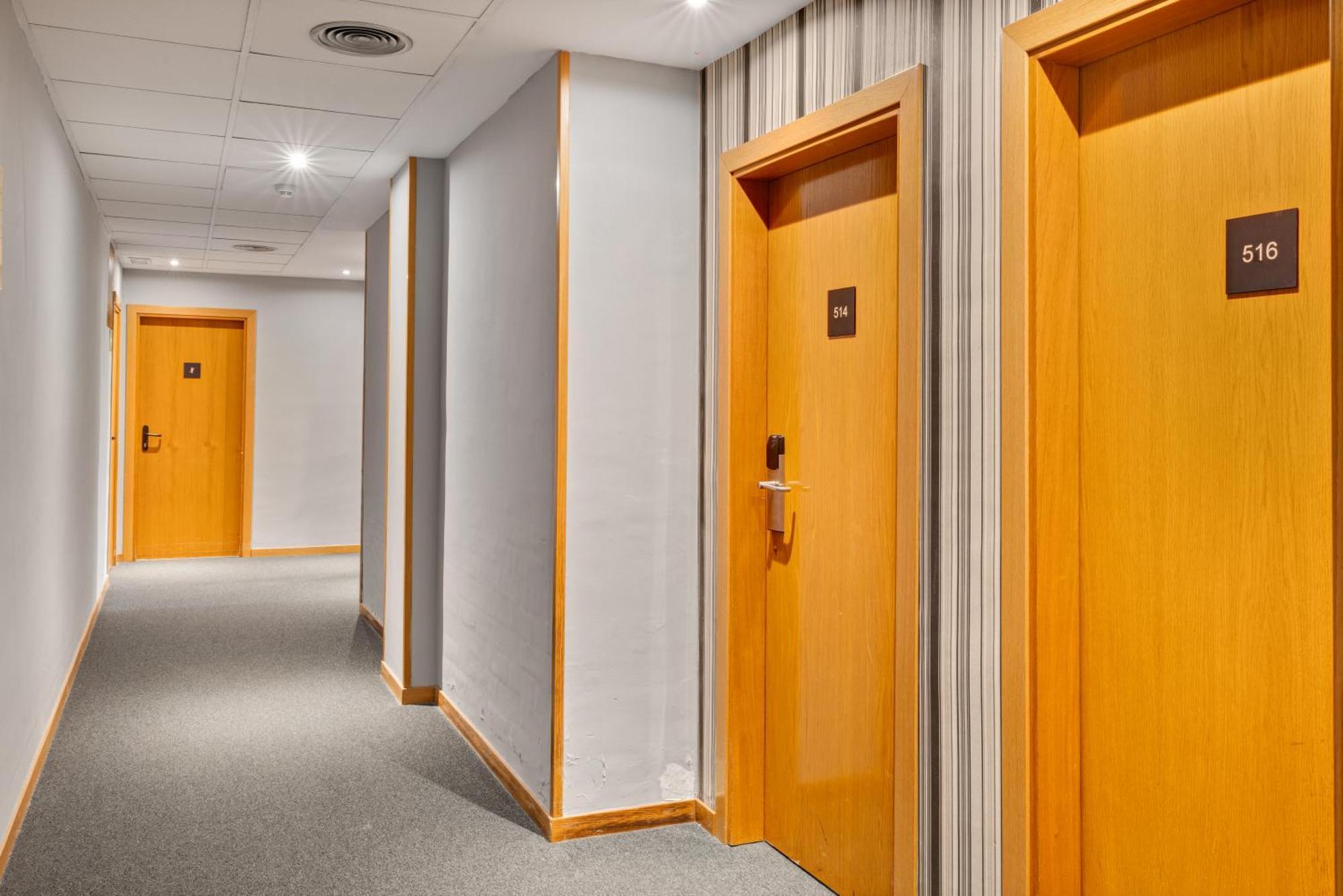 B&B Hotel Barcelona Mollet Porta De Gallecs Mollet del Vallès Εξωτερικό φωτογραφία