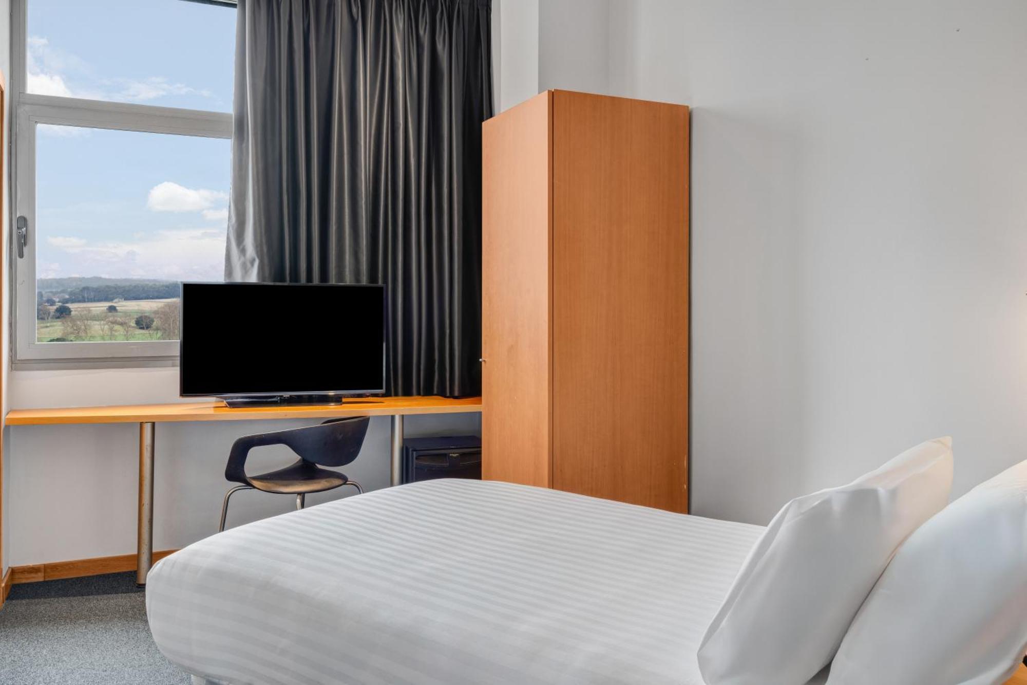 B&B Hotel Barcelona Mollet Porta De Gallecs Mollet del Vallès Εξωτερικό φωτογραφία