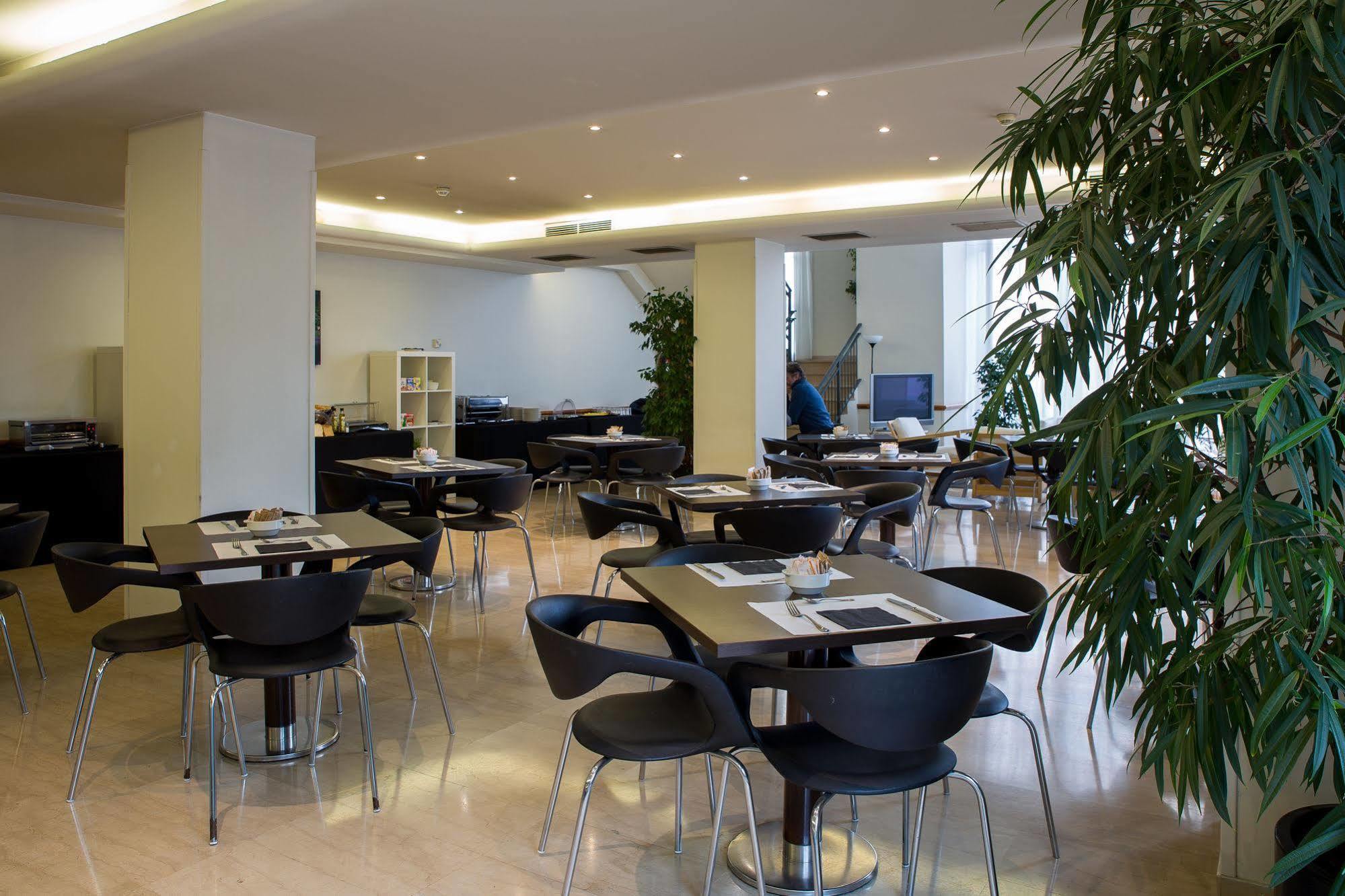 B&B Hotel Barcelona Mollet Porta De Gallecs Mollet del Vallès Εξωτερικό φωτογραφία