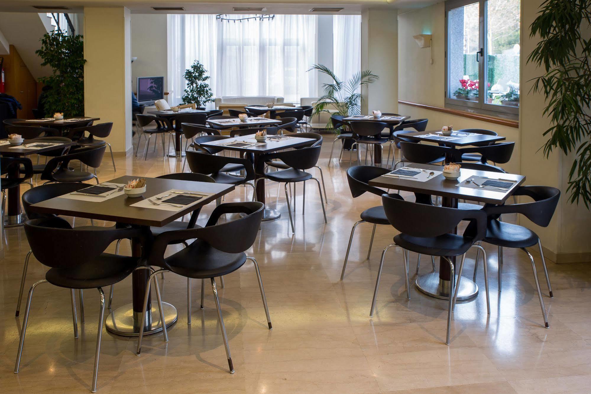 B&B Hotel Barcelona Mollet Porta De Gallecs Mollet del Vallès Εξωτερικό φωτογραφία
